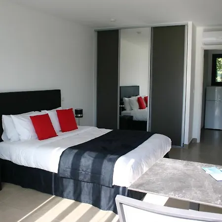 Terre Et * 생트-뤼시 드 포르토-벡시오